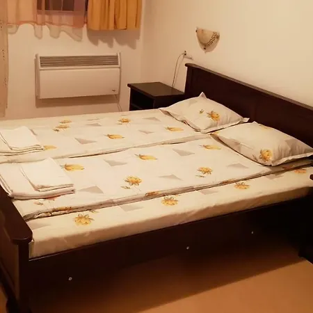 Efo Μπάνσκο